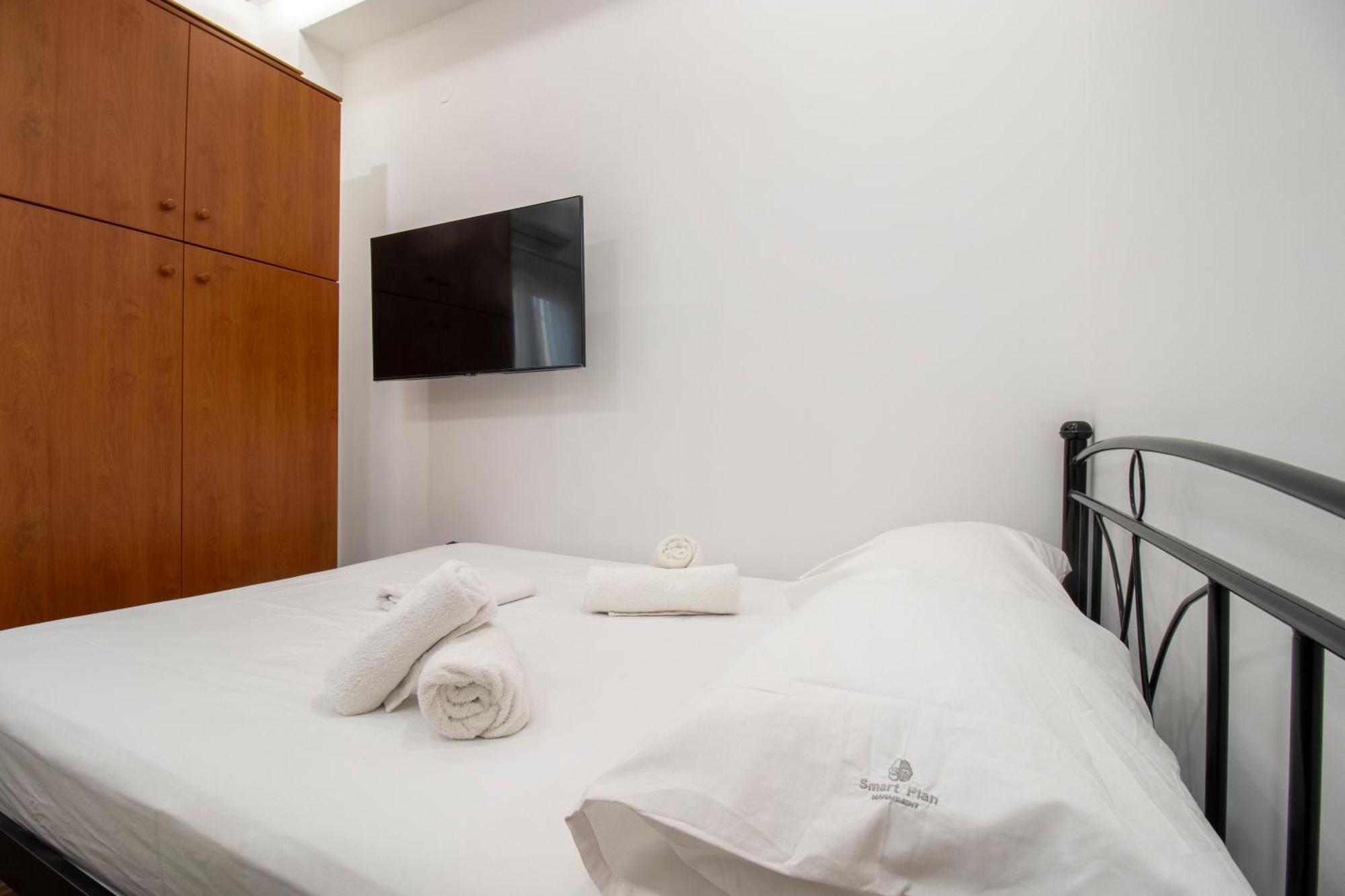 Central Park Urban Studios Heraklion  ภายนอก รูปภาพ